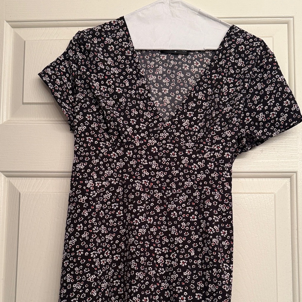 Floral Black V-Neck Women's dress